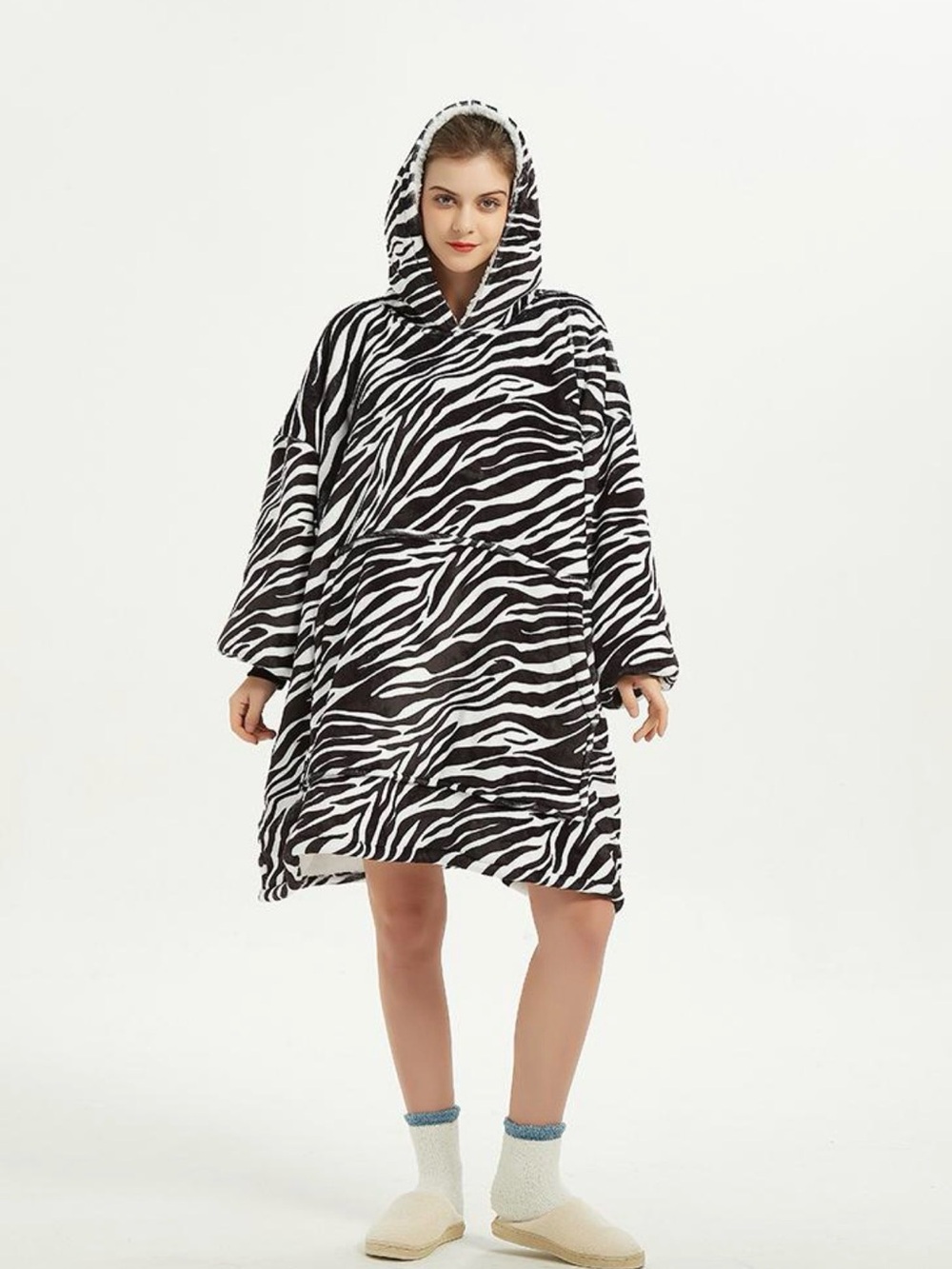 NWT- Catalonia Zebra-Print Hooded Oversized Sweatshirt - Black & White